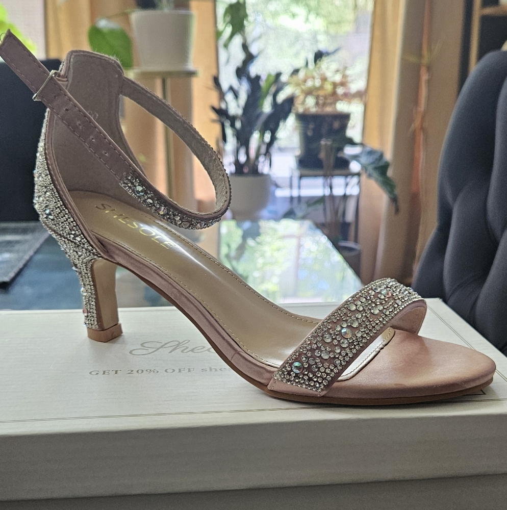 Shesole Rhinestone-Embellished Heels